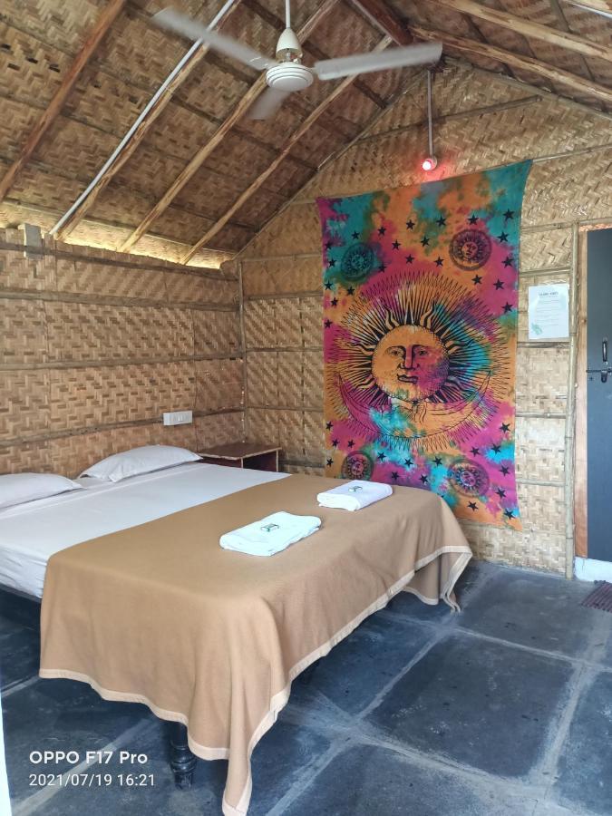 Island Vibes Hampi Guesthouse Εξωτερικό φωτογραφία