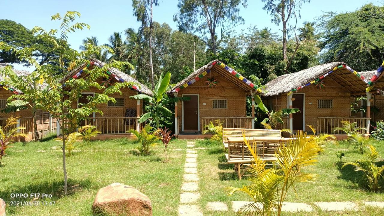 Island Vibes Hampi Guesthouse Εξωτερικό φωτογραφία